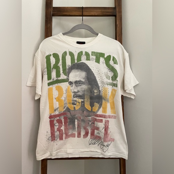 Other - Bob Marley t-shirt